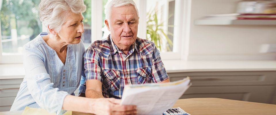 An older couple discusses how HomeEquity Bank provides retirement planning options, allowing them to leverage their home equity.