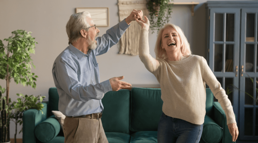 elderly-couple-dancing-and-enjoying-life